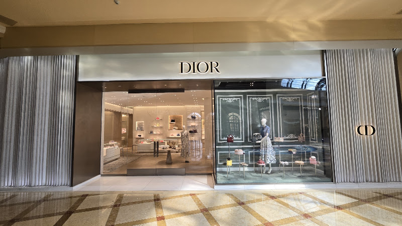 DIOR Las Vegas Bellagio Store 5