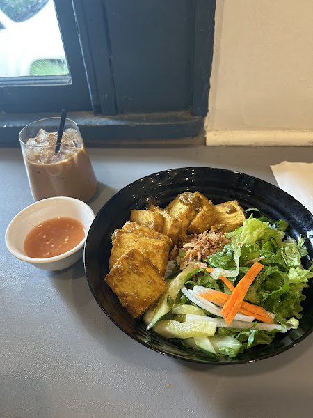 Moi - Vietnamese Deli & Homestyle Cooking 5