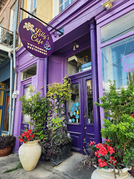 Lilly's Café 2