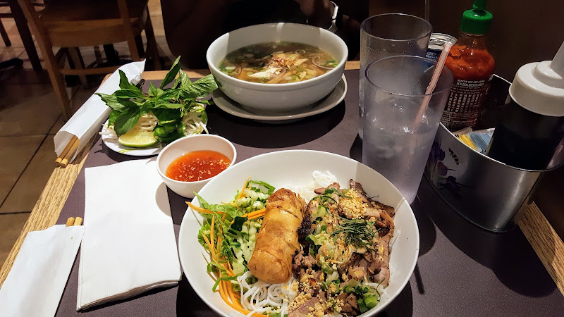 Lilly's Café 4