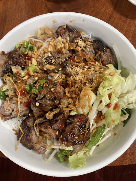 Kim's Vietnamese & Chinese Kitchen 4