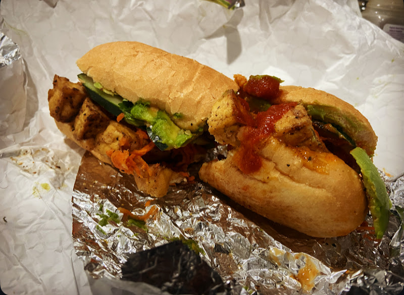 Eat Well Bar and Grill 4