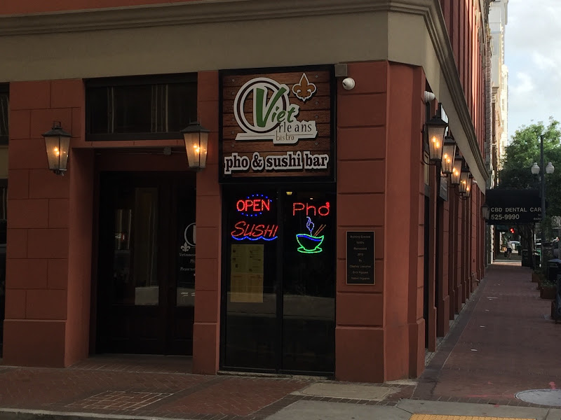 Viet Orleans Bistro 2