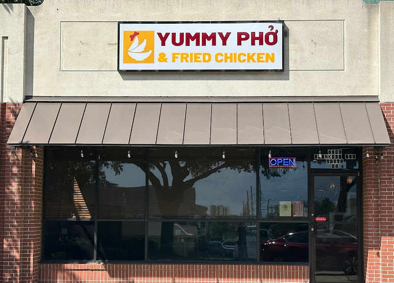 Yummy Pho & Fried Chicken 2