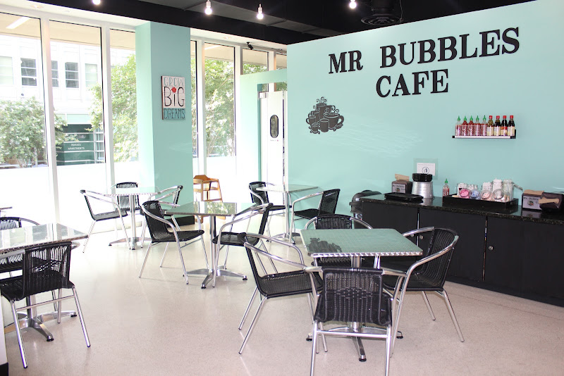 Mr. Bubbles Cafe CANAL ST 2