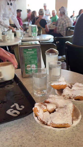 Cafe Du Monde 3