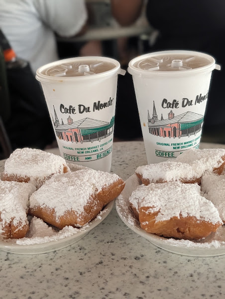 Cafe Du Monde 5