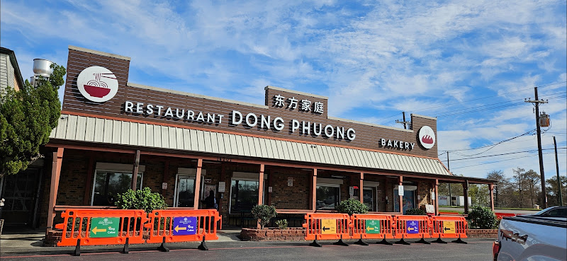 Dong Phuong Restaurant