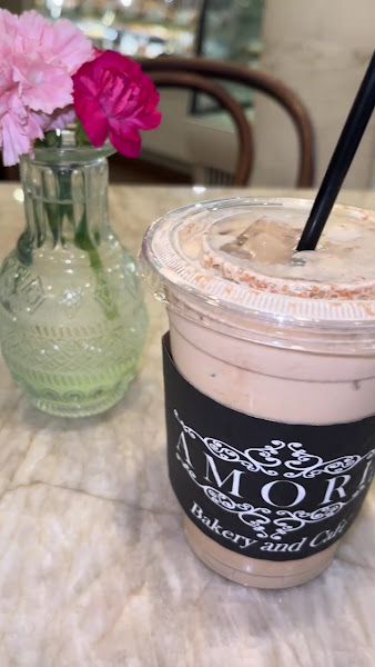 Amore Bakery and Cafe 3