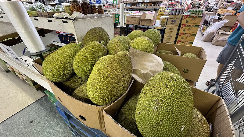 Dong Khanh Oriental Market 4