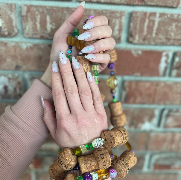 Nail Bar NOLA - Canal Place 3