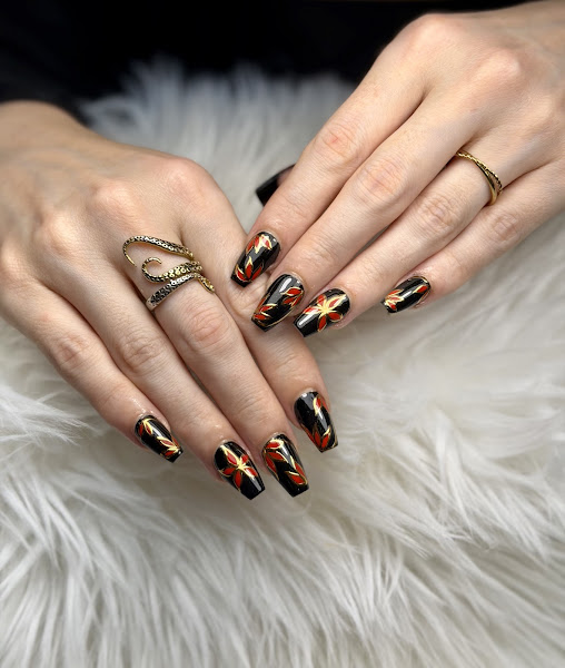 4C Nail Bar 5