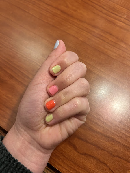 Tropical Oasis Nail Salon 4