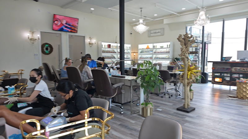 Lakeview Nail & Spa 3