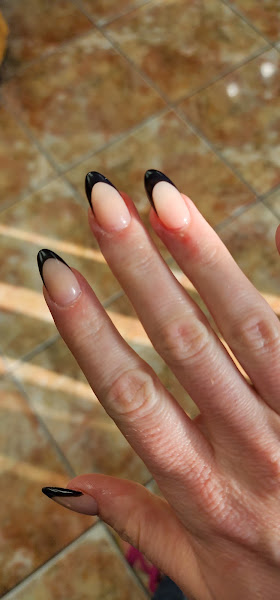 Lashe' Nails Spa 4