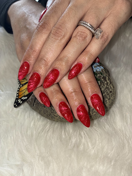 VC BEAUTY NAILS & SKIN 4