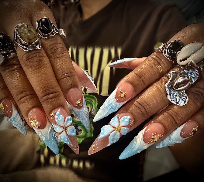 Luxury Nail Spa 4