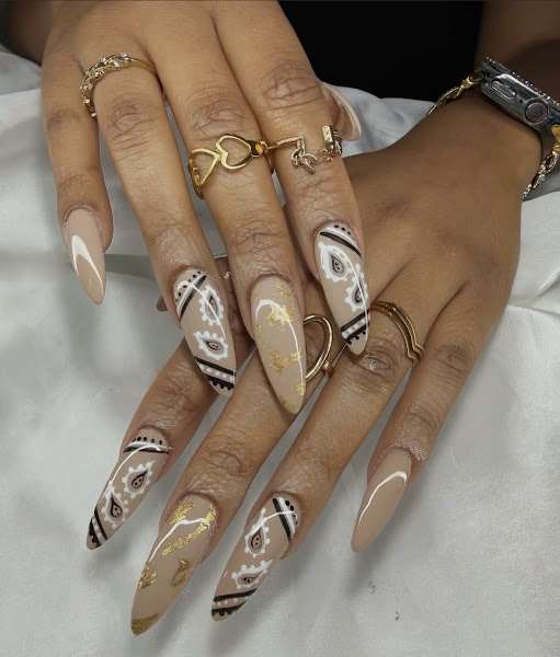 Magazine Nails 2