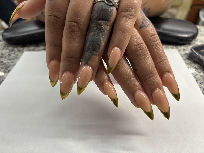 T & M Nail Design 2