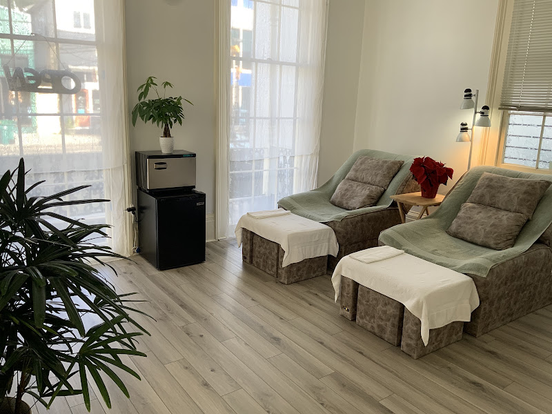 Linda's Massage 5