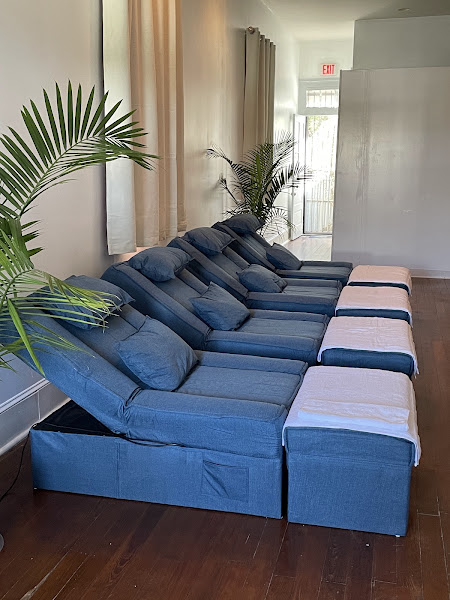 Magazine Massage Spa 3