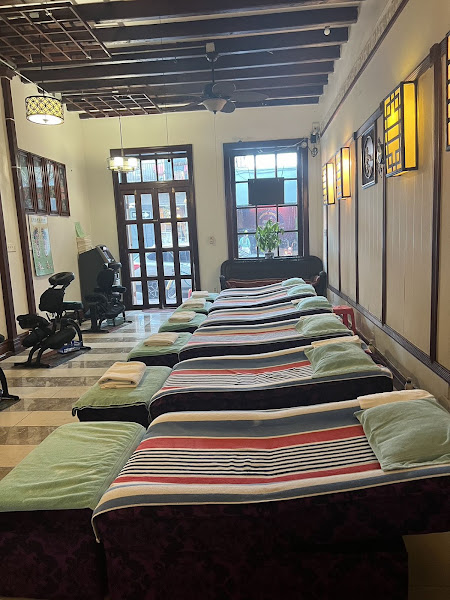 Foot Reflexology Center 4