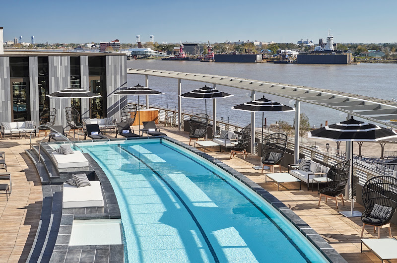 Four Seasons Hotel New Orleans 2