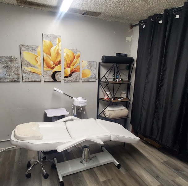 Rem And Merry Hair Saloon 4