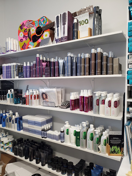 Wicked Hues Hair Salon 4
