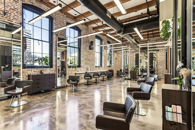 Anti-Gravity Salon 3