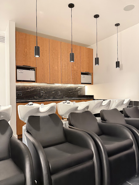 Paris Parker Salon & Spa 3