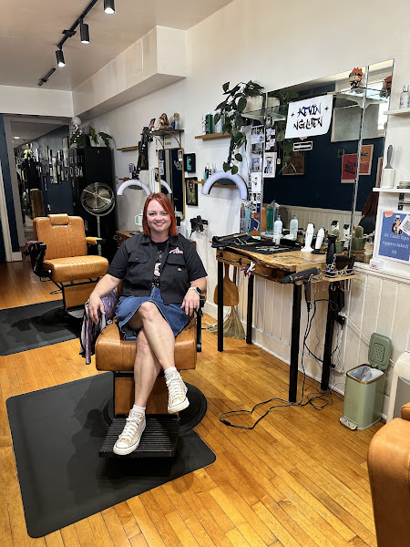 Good Vibes Barbershop 5