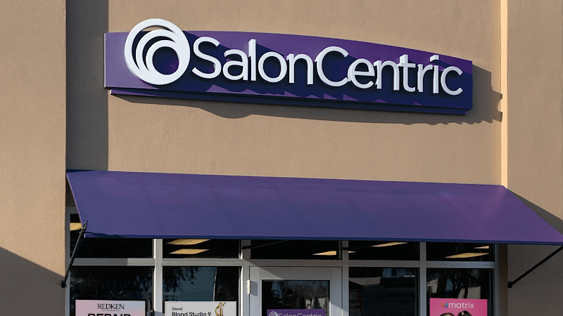 SalonCentric 3
