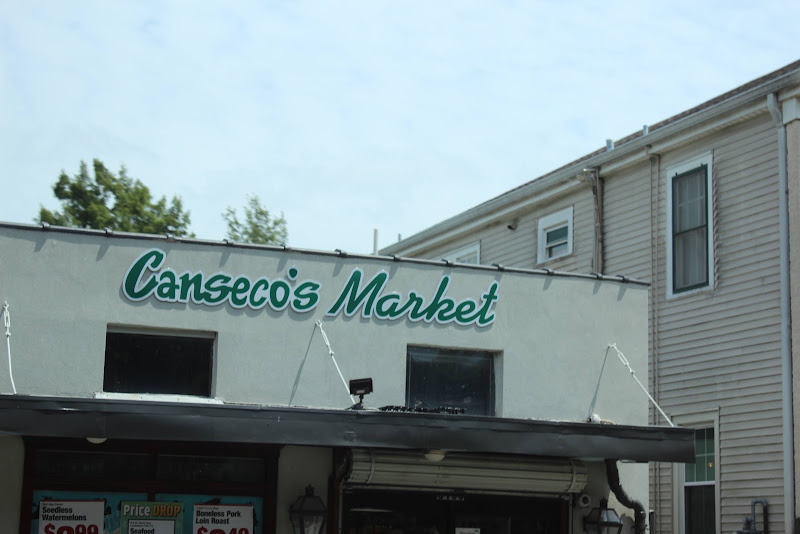 Canseco's Esplanade Market 2