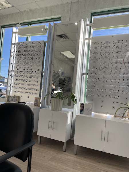 Clarity Eyecare 3