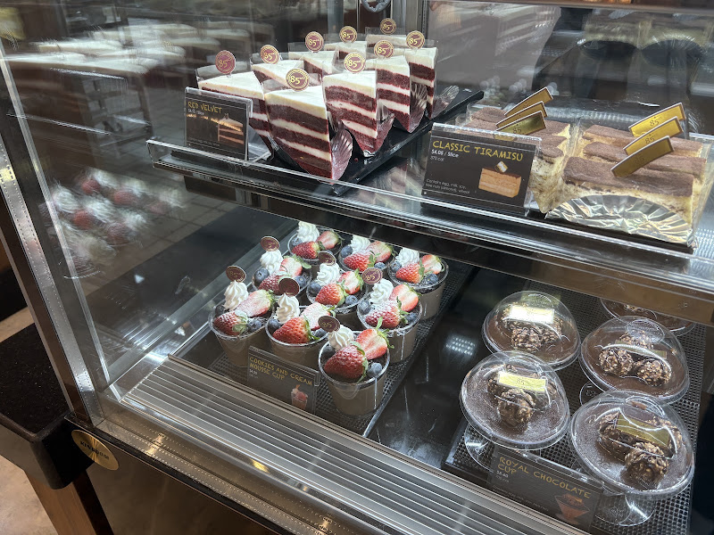 85°C Bakery Cafe-Metairie 5