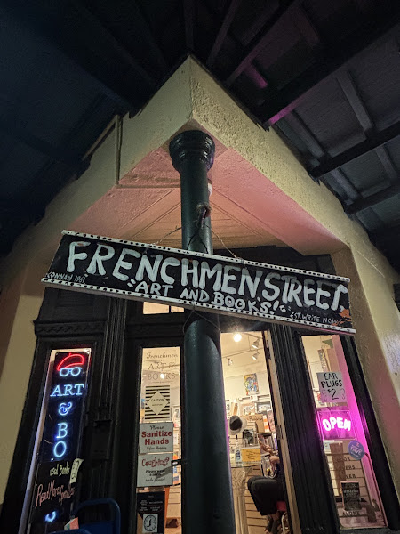 Frenchmen Art & Books