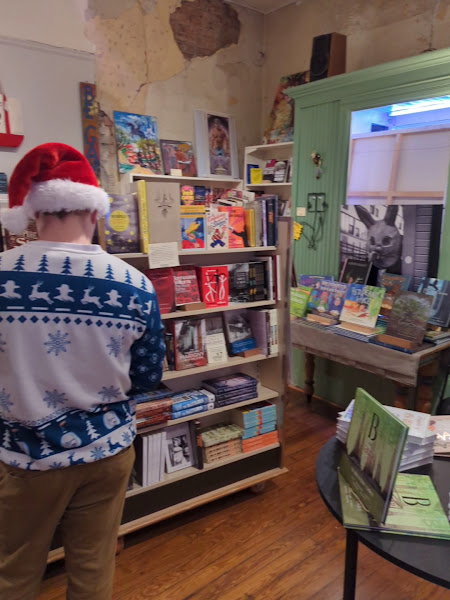 Frenchmen Art & Books 3