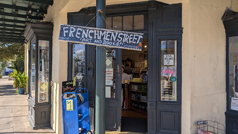 Frenchmen Art & Books 5