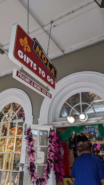 NOLA Gifts to Go