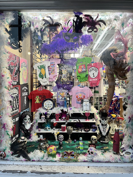 Riverfront Gifts 4