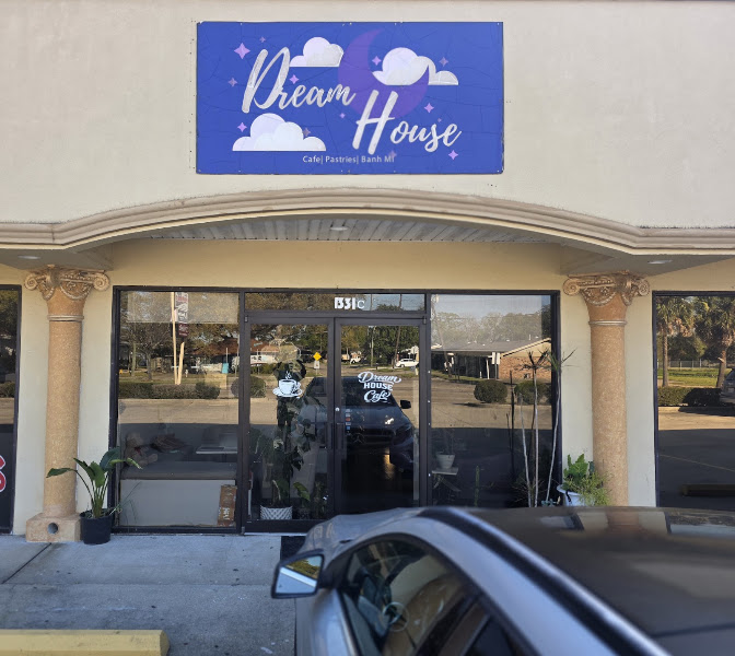 Dream House Cafe 2