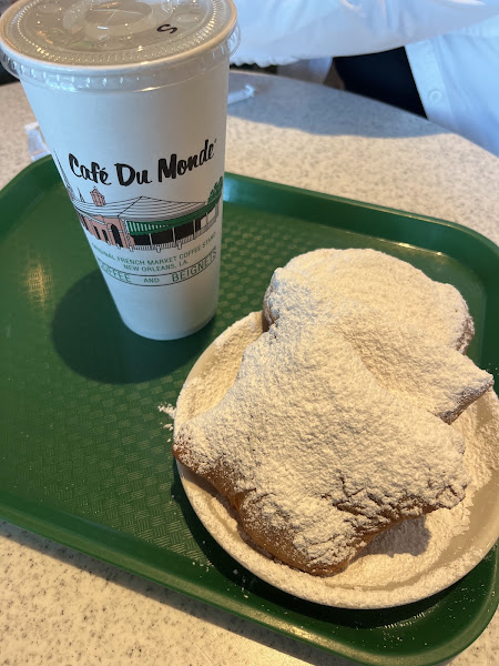 Café Du Monde Riverwalk 5