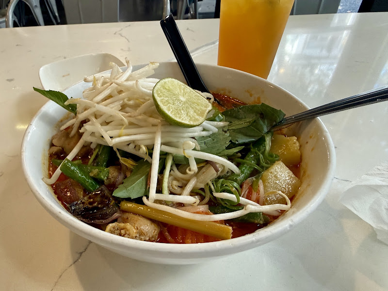 Cuốn - Vietnamese Street Food 5