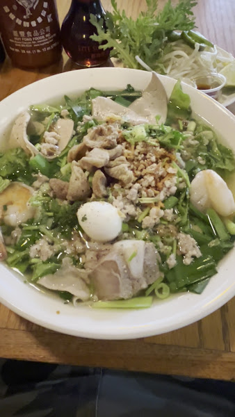 MeKha Noodle 3