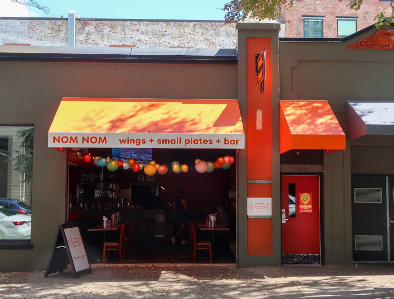Nom Nom Asian Tapas and Bar 2