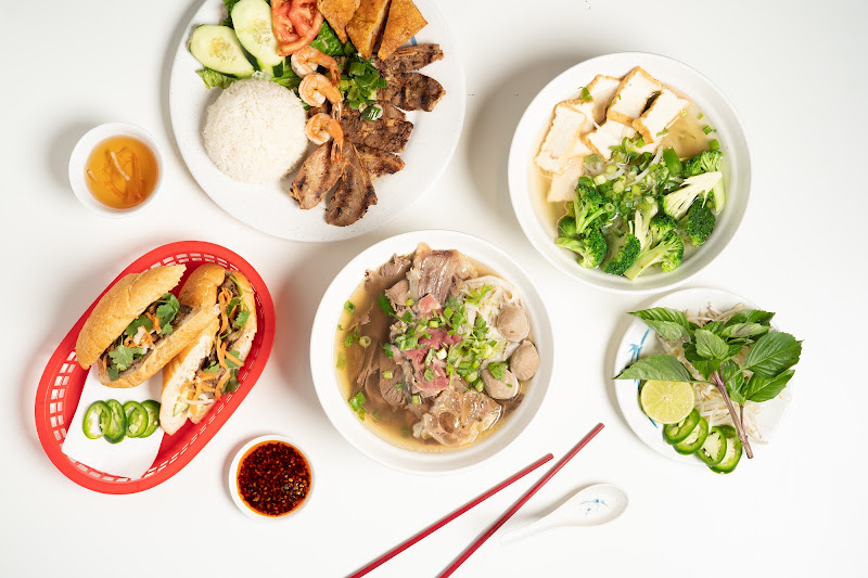 Phở Hùng on Powell 4