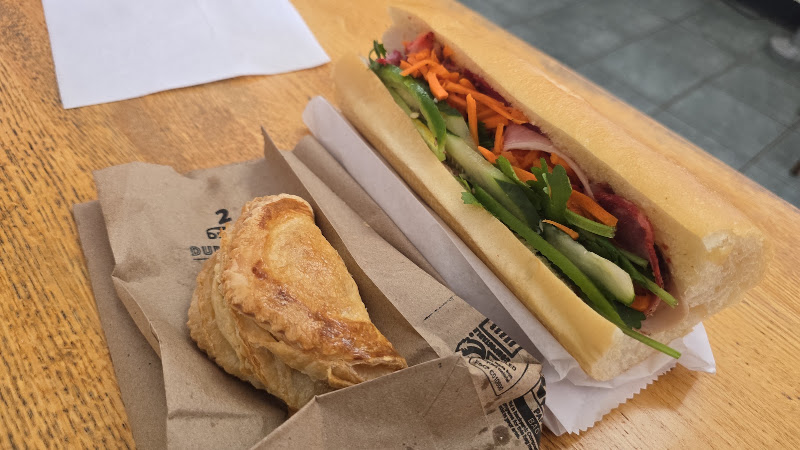 Bình Minh Sandwiches 4