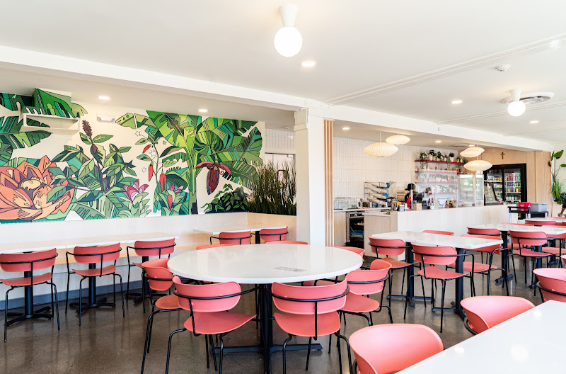 Tan Tan Cafe & Delicatessen