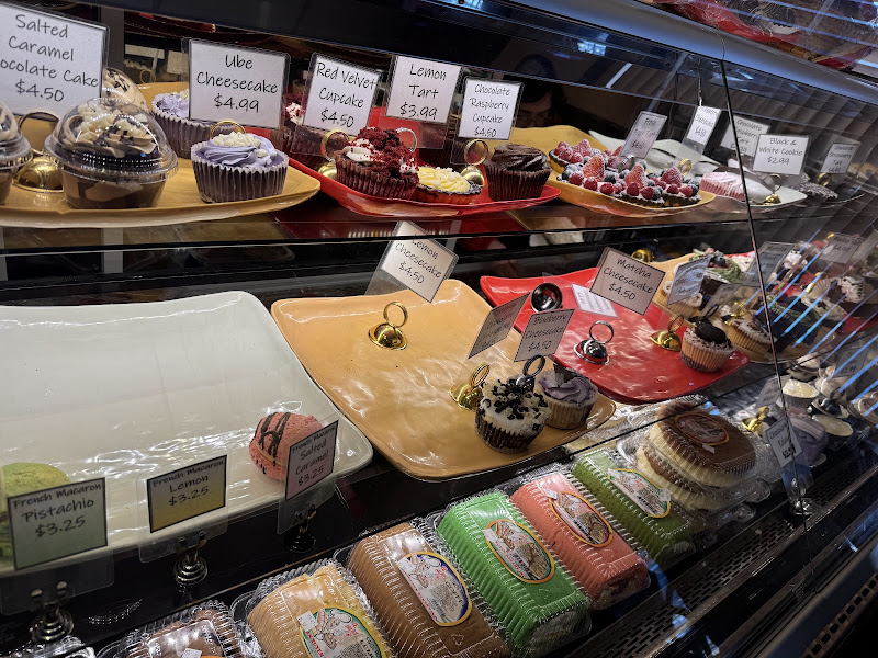 An Xuyên Bakery 5